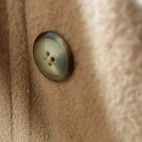 Vintage Savannah tan wool peacoat perfect for fall winter very classic - Picture 4 of 7